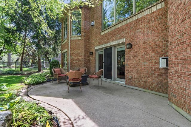 1209 Club View Drive, Centerville, OH 45458