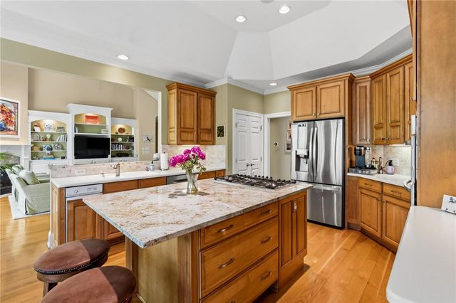 1209 Club View Drive, Centerville, OH 45458