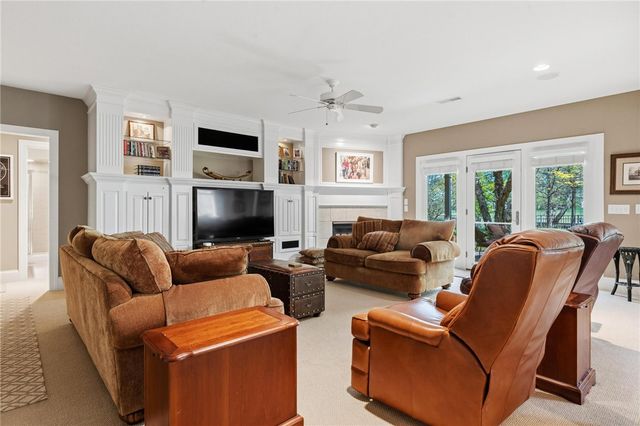 1209 Club View Drive, Centerville, OH 45458