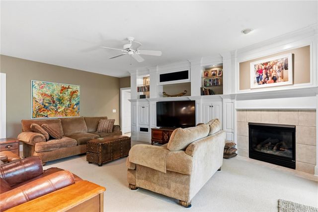 1209 Club View Drive, Centerville, OH 45458