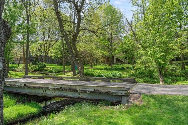 1209 Club View Drive, Centerville, OH 45458