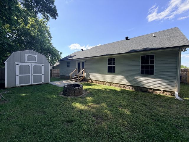 130 Lorien Cir, Shelbyville, TN 37160