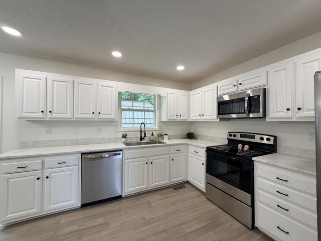 130 Lorien Cir, Shelbyville, TN 37160