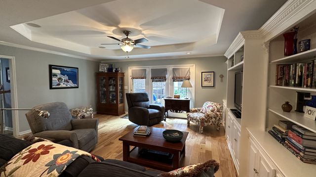 48 Woodland Cir, Lawrenceburg, TN 38464