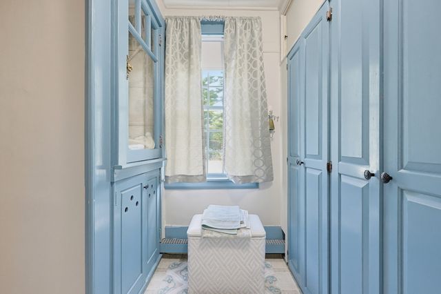 681 Washington St, Pembroke, MA 02359