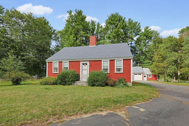 681 Washington St, Pembroke, MA 02359