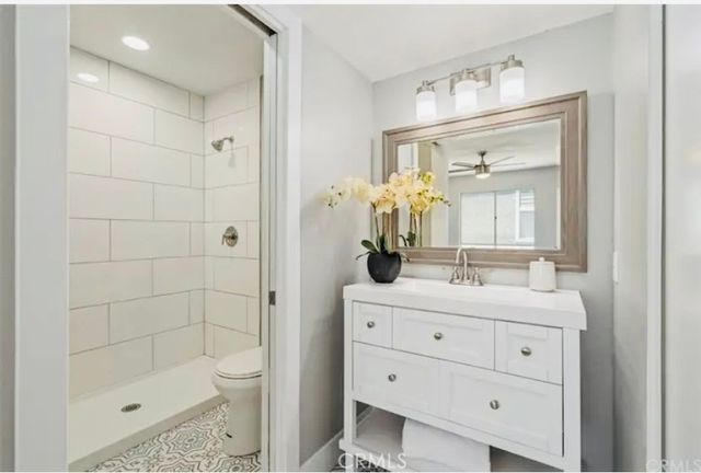 26972 Flo 305, Canyon Country, CA 91351