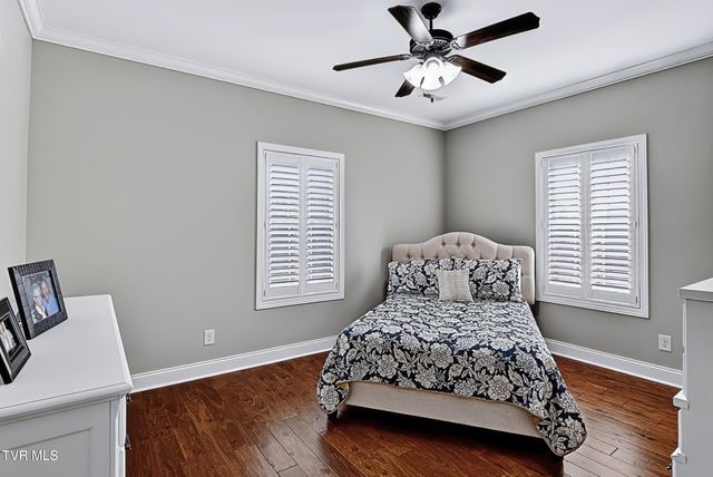 2011 Carson Way, Piney Flats, TN 37686