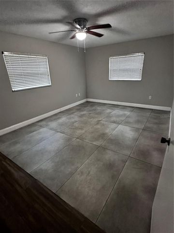 5800 HOLLYWOOD BOULEVARD 116, Sarasota, FL 34231