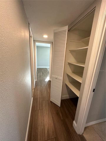 5800 HOLLYWOOD BOULEVARD 116, Sarasota, FL 34231