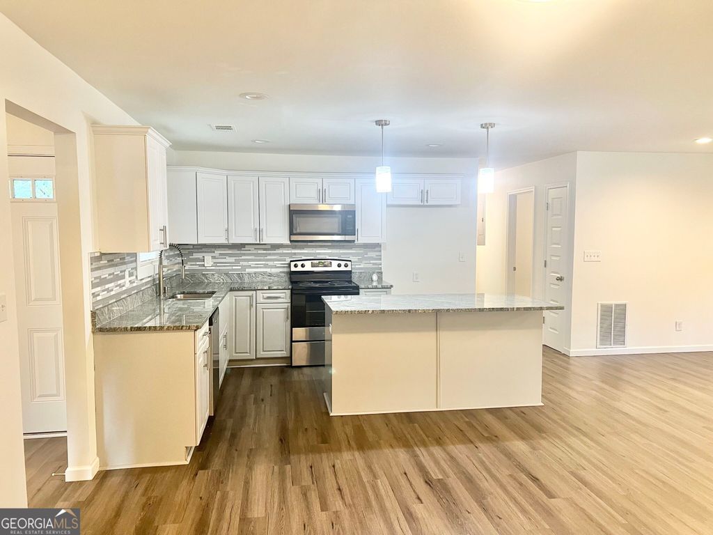 5712 Attucks Boulevard, Morrow, GA 30260 — photo 4
