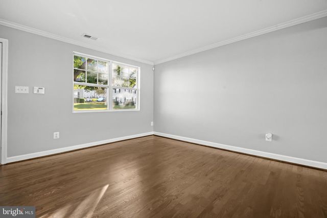 6892 HAWTHORNE ST, Hyattsville, MD 20785