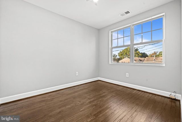 6892 HAWTHORNE ST, Hyattsville, MD 20785