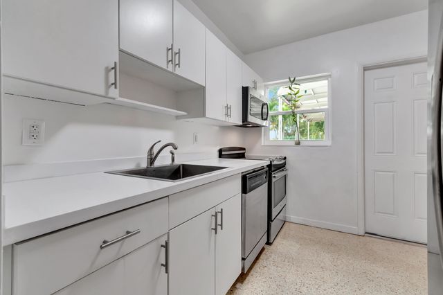 234 NE 20th Street, Delray Beach, FL 33444