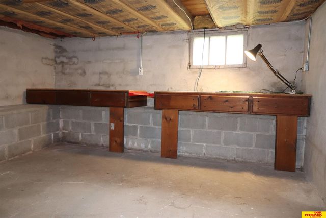 1140 N Main Street, Fremont, NE 68025