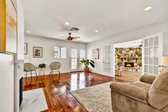 2137 W Cris Avenue West, Anaheim, CA 92804