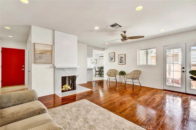 2137 W Cris Avenue West, Anaheim, CA 92804