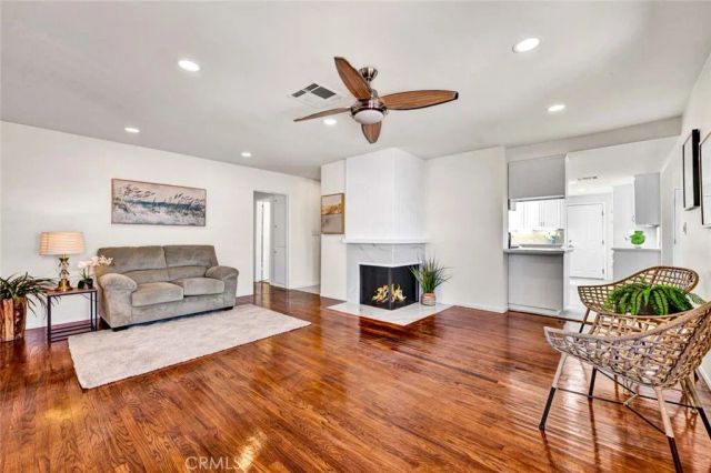 2137 W Cris Avenue West, Anaheim, CA 92804