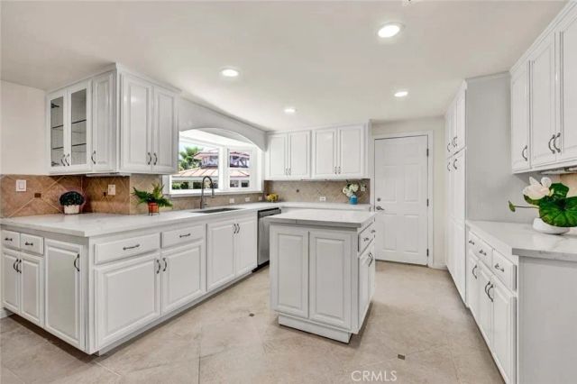 2137 W Cris Avenue West, Anaheim, CA 92804