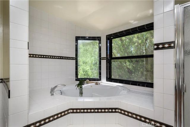 1553 Amate, La Habra Heights, CA 90631