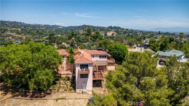 1553 Amate, La Habra Heights, CA 90631