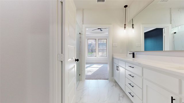 801 Birch Street, Grand Prairie, TX 75050