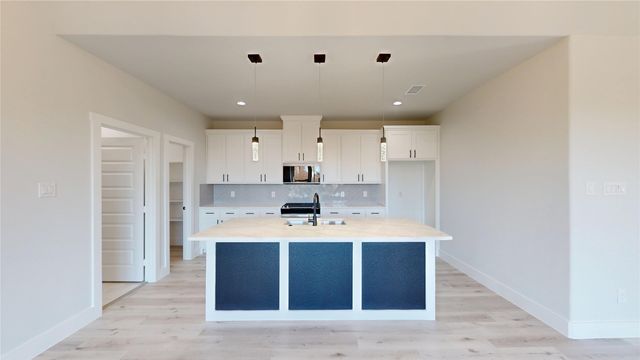 801 Birch Street, Grand Prairie, TX 75050