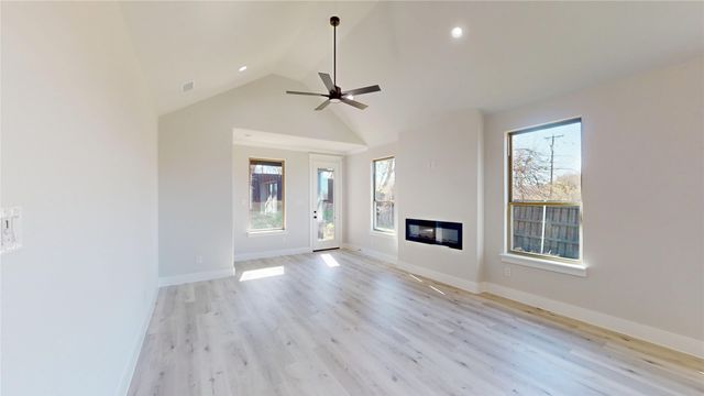 801 Birch Street, Grand Prairie, TX 75050