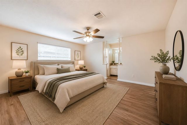 2230 E Clare Street, Deer Park, TX 77536