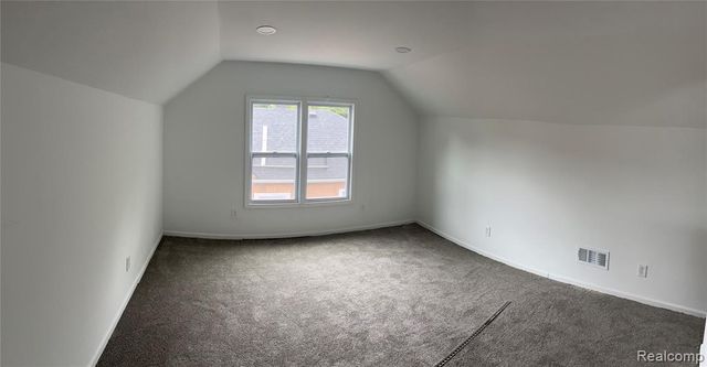 16291 Fairmount Drive, Detroit, MI 48205