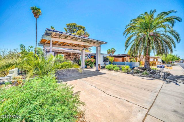 4215 N 105TH Avenue, Phoenix, AZ 85037