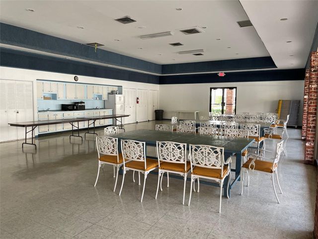 604 NE 2nd St 231, Dania Beach, FL 33004