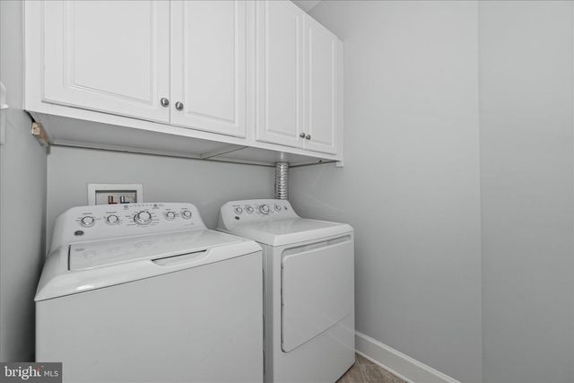42631 EXPLORER DR, Brambleton, VA 20148