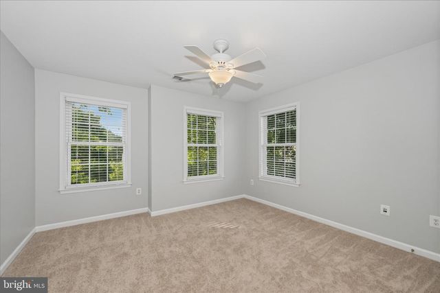 42631 EXPLORER DR, Brambleton, VA 20148