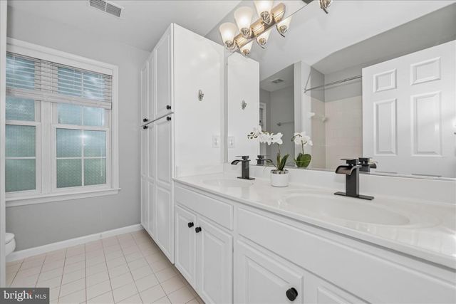 42631 EXPLORER DR, Brambleton, VA 20148
