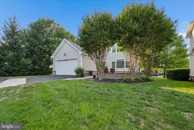 42631 EXPLORER DR, Brambleton, VA 20148