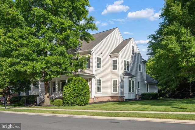 42631 EXPLORER DR, Brambleton, VA 20148