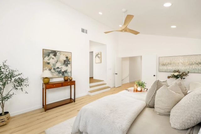 10720 Old Saybrook Dr, San Diego, CA 92129