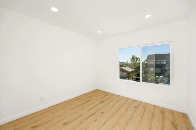 10720 Old Saybrook Dr, San Diego, CA 92129