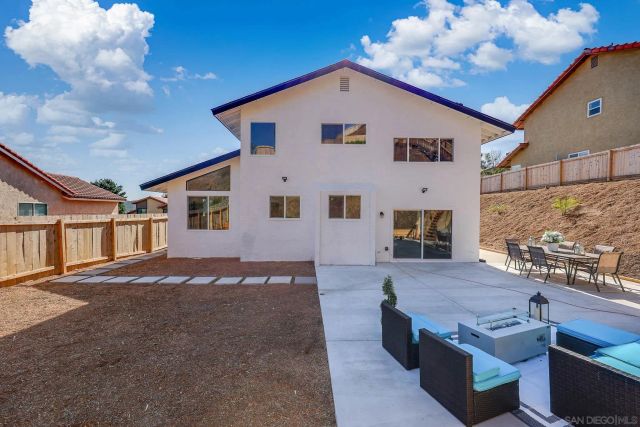 10720 Old Saybrook Dr, San Diego, CA 92129