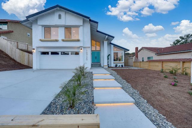 10720 Old Saybrook Dr, San Diego, CA 92129