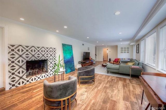 58 Allen Road, Rockville Centre, NY 11570