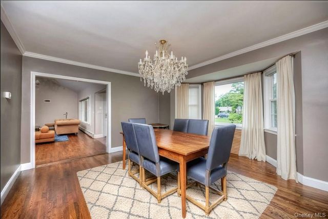 58 Allen Road, Rockville Centre, NY 11570