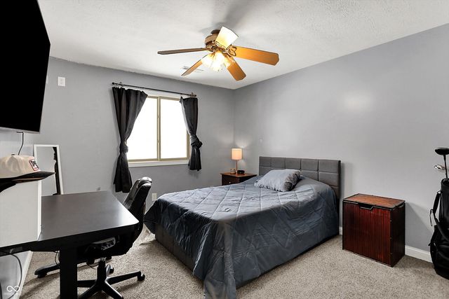 5832 E Mahalasville Road, Morgantown, IN 46160