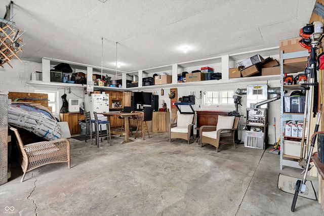 5832 E Mahalasville Road, Morgantown, IN 46160