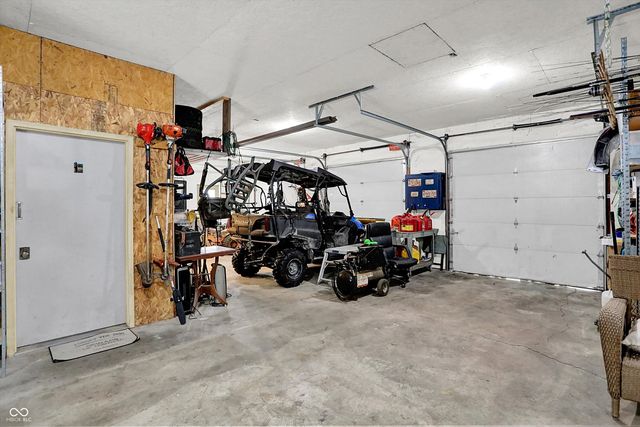 5832 E Mahalasville Road, Morgantown, IN 46160