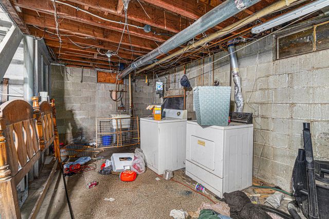 6745 Oakland Drive, Portage City, MI 49024