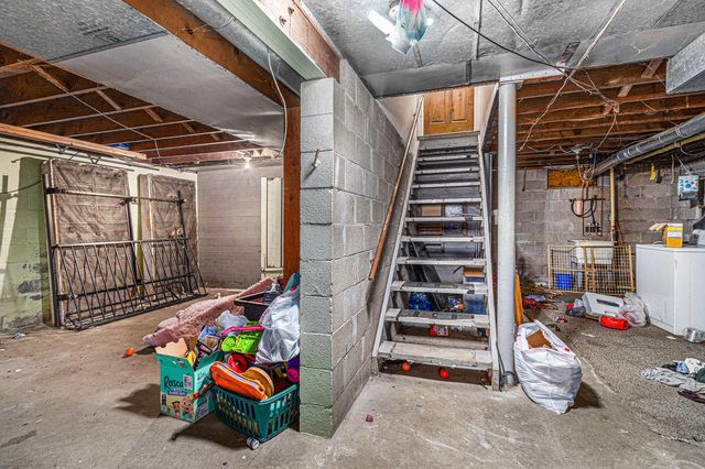 6745 Oakland Drive, Portage City, MI 49024