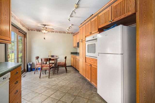 6745 Oakland Drive, Portage City, MI 49024