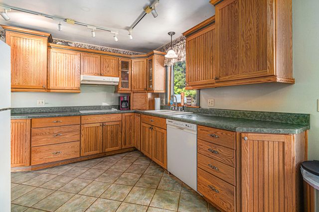 6745 Oakland Drive, Portage City, MI 49024